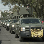 Detienen a diez personas en Michoacán con armas de fuego y en posesión de drogas