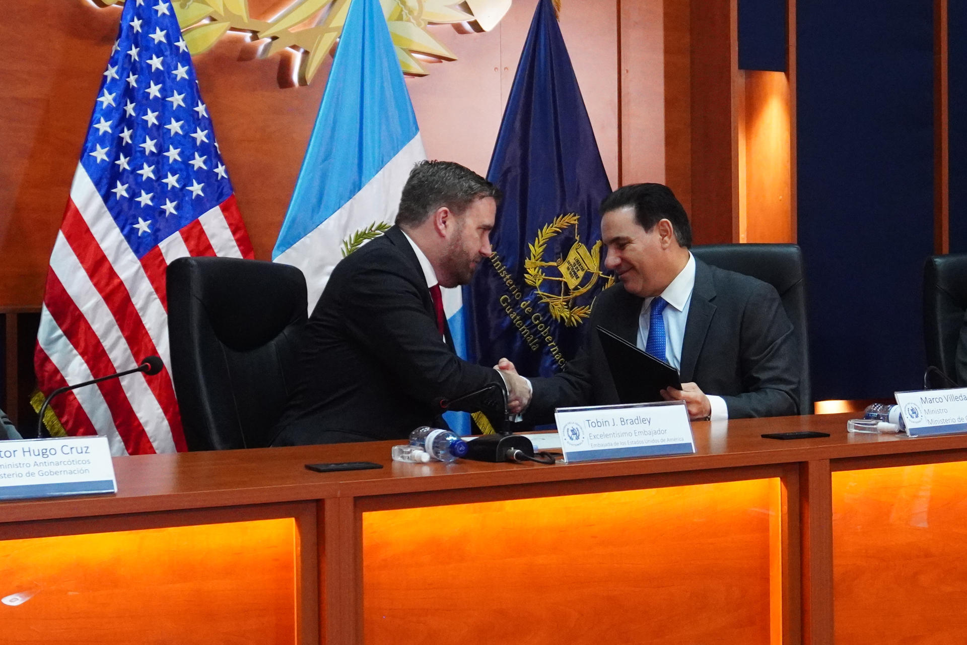 Guatemala y EE.UU. pactan el intercambio de datos penitenciarios contra el terrorismo Guatemala y EE.UU. pactan el intercambio de datos penitenciarios contra el terrorismo