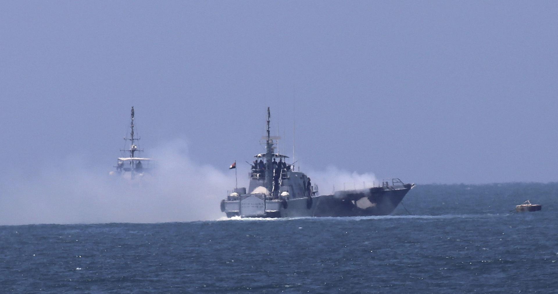 Lancha que recibió doble ataque estadounidense acompañaba un buque a Surinam, dice CNN Lancha que recibió doble ataque estadounidense acompañaba un buque a Surinam, dice CNN