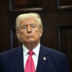 Trump sugiere que dejará expirar el T-MEC y buscará un nuevo acuerdo con México y Canadá