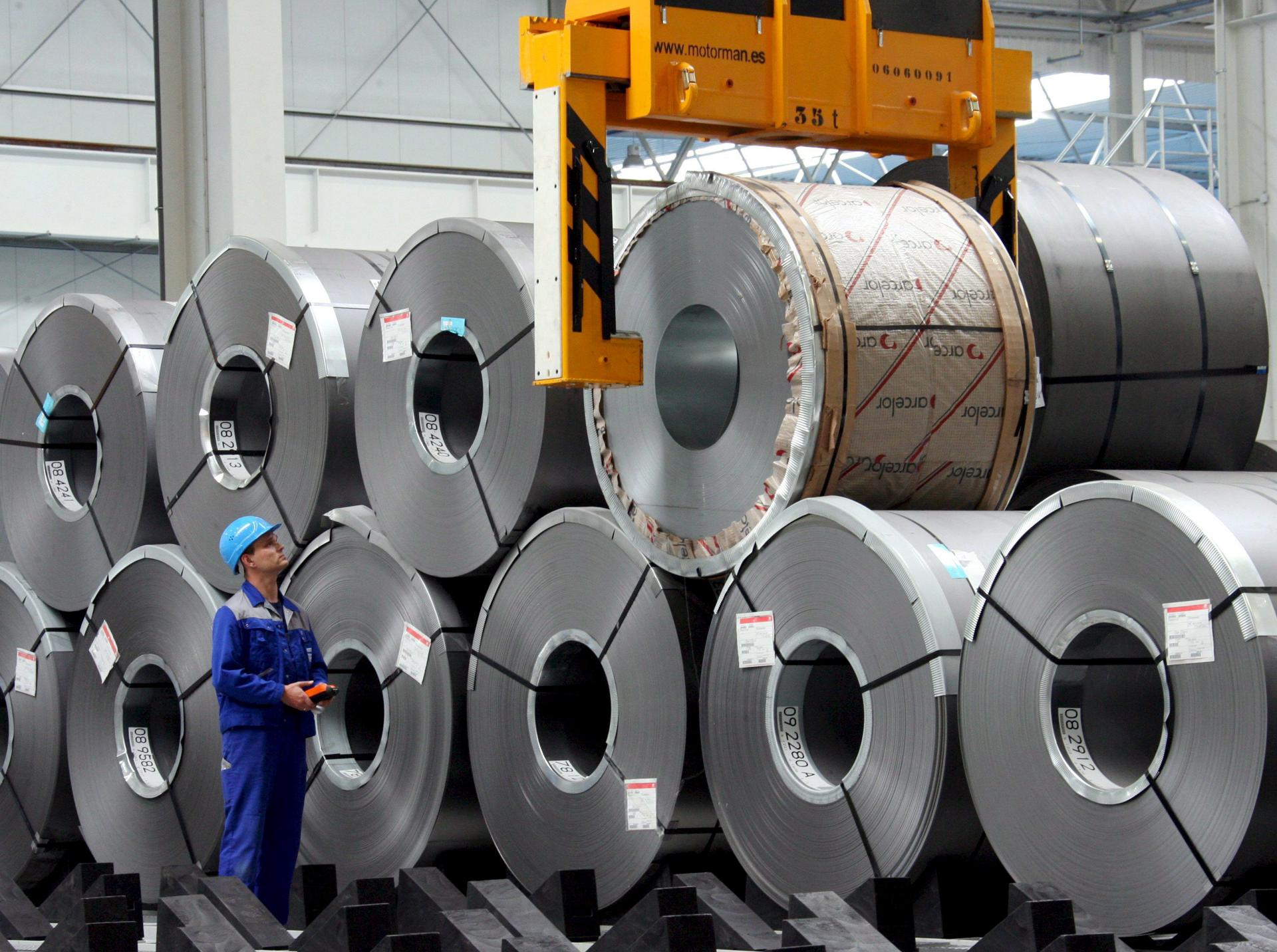 El productor de acero Algoma Steel despedirá a mil empleados por los aranceles de EE.UU. El productor de acero Algoma Steel despedirá a mil empleados por los aranceles de EE.UU.