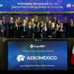 Aeroméxico celebra su regreso a la Bolsa Mexicana de Valores