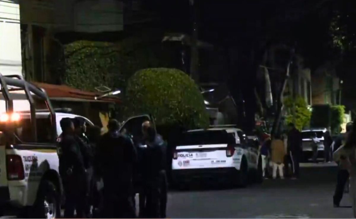 Sujeto dispara contra su esposa y cuñado por celos en CDMX; trató de suicidarse