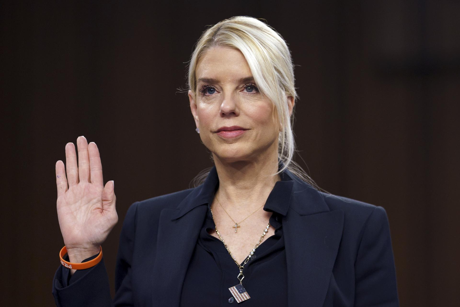 Fiscal de EE.UU. ordena crear lista de “terroristas domésticos” y sistema de recompensas Fiscal de EE.UU. ordena crear lista de “terroristas domésticos” y sistema de recompensas