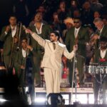 Bad Bunny pone a perrear a miles en su primer concierto en CDMX