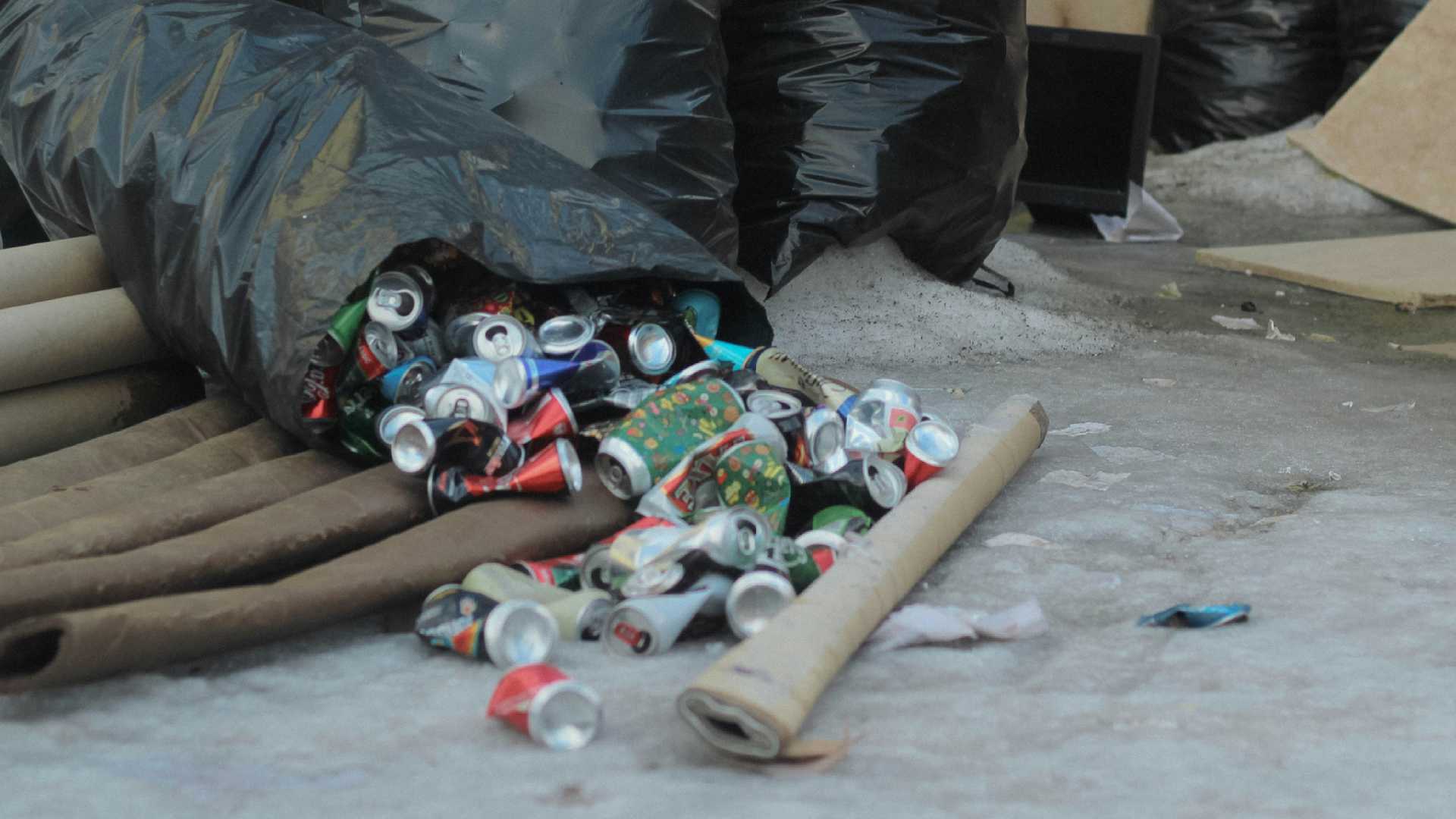 Ciudad de México anuncia campaña de separación de basura en tres contendores para 2026