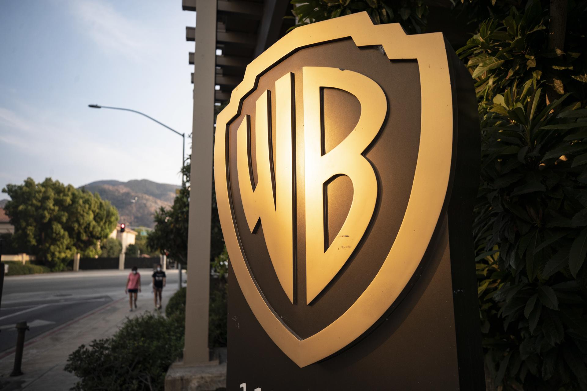 Warner pedirá a sus accionistas que no acepten propuesta de compra de Paramount, según WSJ Warner pedirá a sus accionistas que no acepten propuesta de compra de Paramount, según WSJ