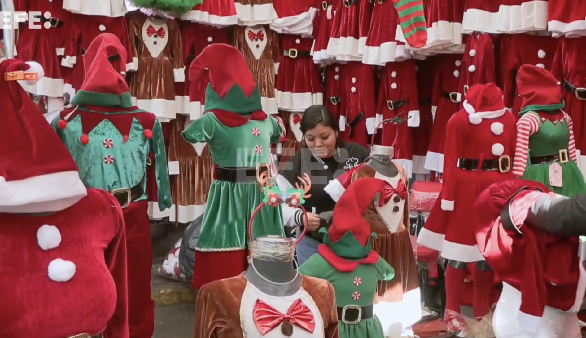 Las fiestas decembrinas fortalecen el comercio informal en México