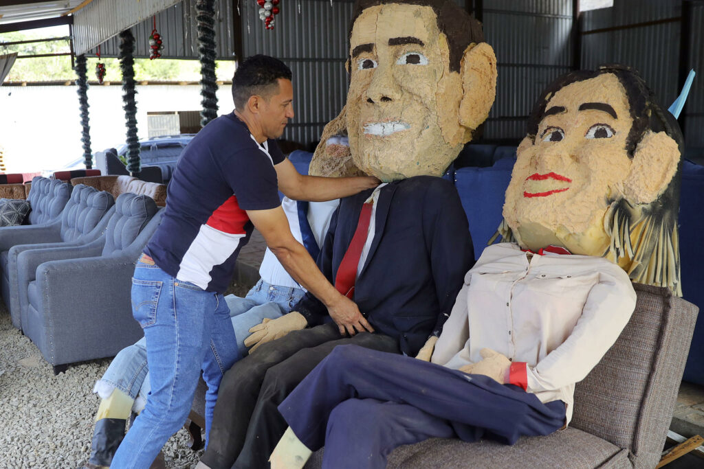 El presidente electo de Honduras y candidatos presidenciales, a la 'hoguera' en Nochevieja - d22aff393e96702ceadaf814635aff49775a1b96w-1024x683