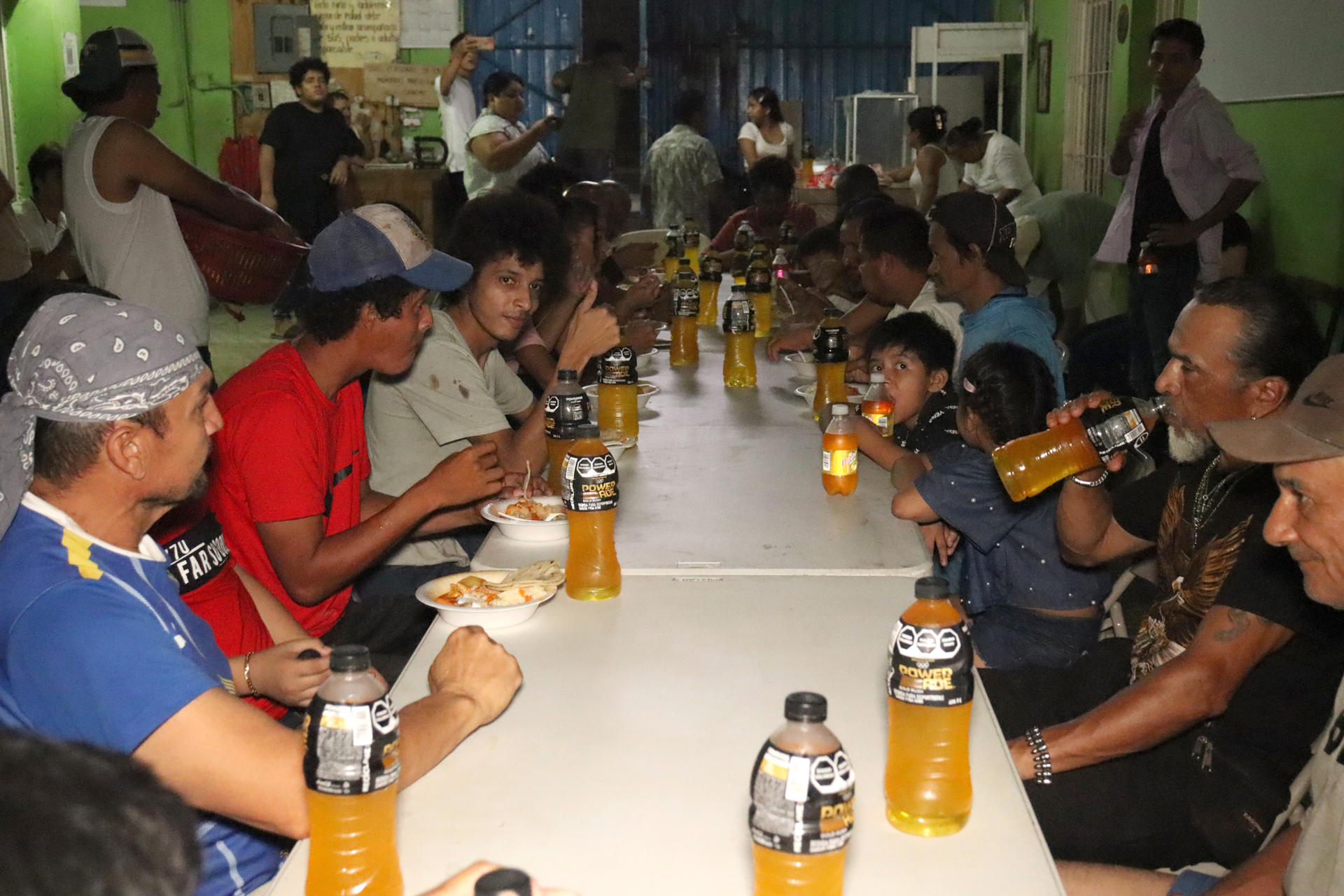 Migrantes en frontera norte y sur de México celebran Navidad en medio de la incertidumbre