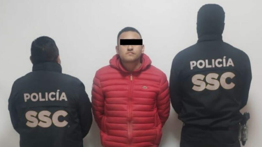 Detienen a Simón Giovanni “N”, presunto extorsionador ligado al narcomenudeo Detienen a Simón Giovanni “N”, presunto extorsionador ligado al narcomenudeo