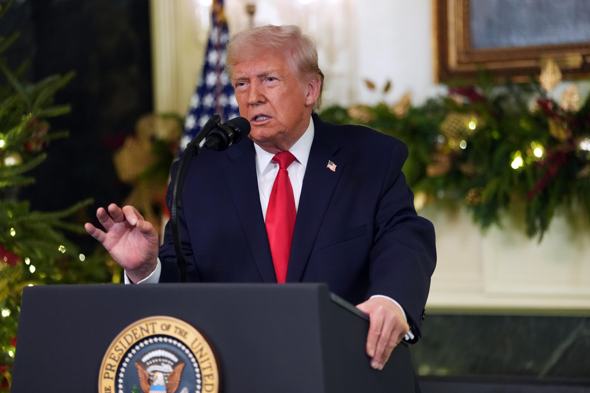 Trump rebautiza con su apellido el Centro Kennedy de Washington D.C. Trump rebautiza con su apellido el Centro Kennedy de Washington D.C.