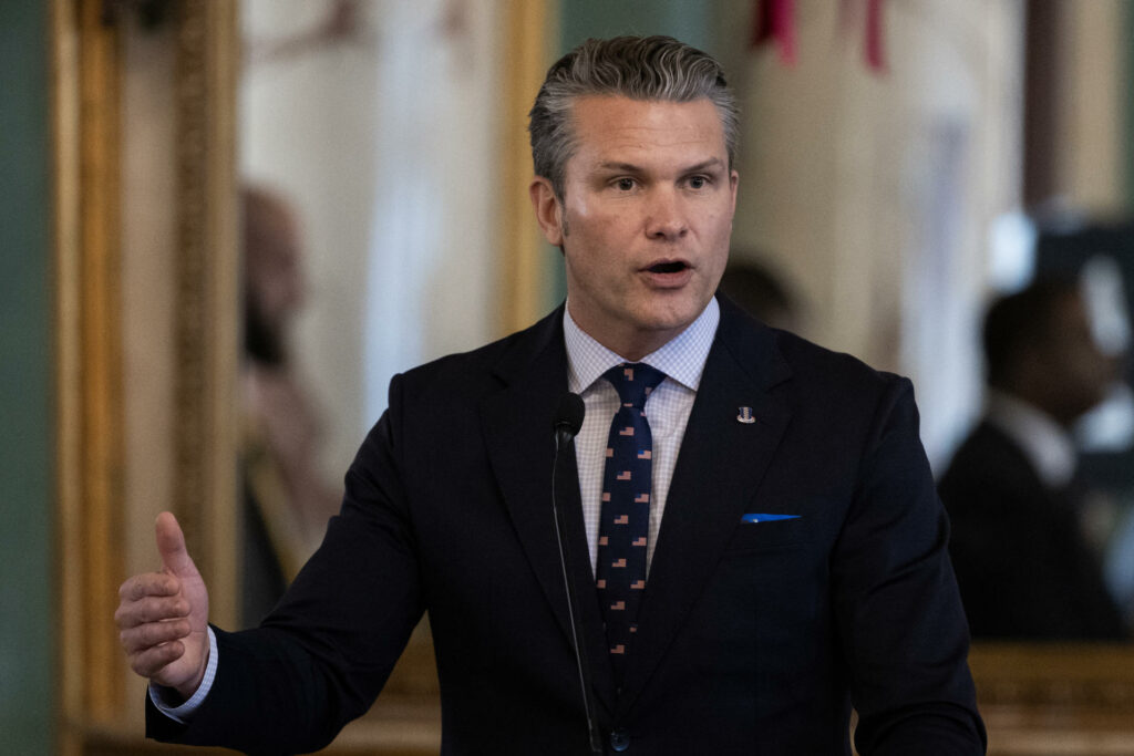 Pentágono determina que Pete Hegseth violó normas militares al difundir información en Signal