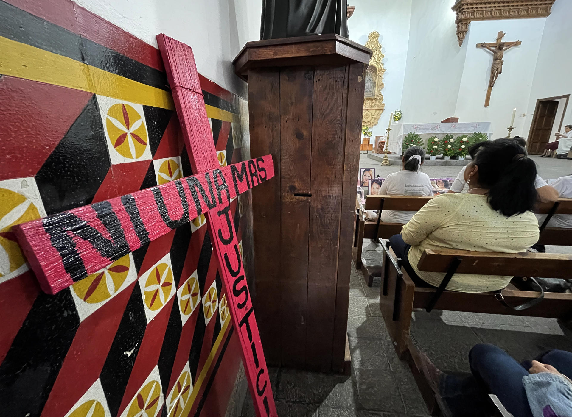 Corte IDH responsabiliza a México por feminicidio de una joven de 17 años en Ciudad Juárez Corte IDH responsabiliza a México por feminicidio de una joven de 17 años en Ciudad Juárez