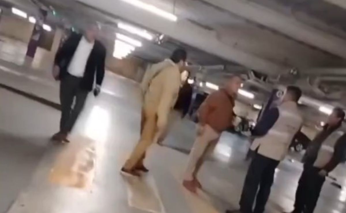 Video: Funcionario del Edomex y diputado ebrio causan destrozos en plaza de Metepec Video: Funcionario del Edomex y diputado ebrio causan destrozos en plaza de Metepec