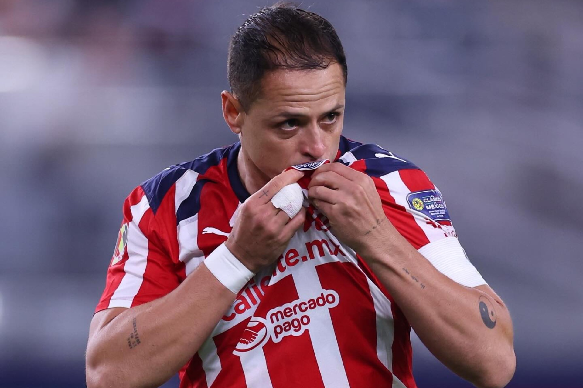 Chivas hace oficial la salida de Javier ‘Chicharito’ Hernández Chivas hace oficial la salida de Javier ‘Chicharito’ Hernández