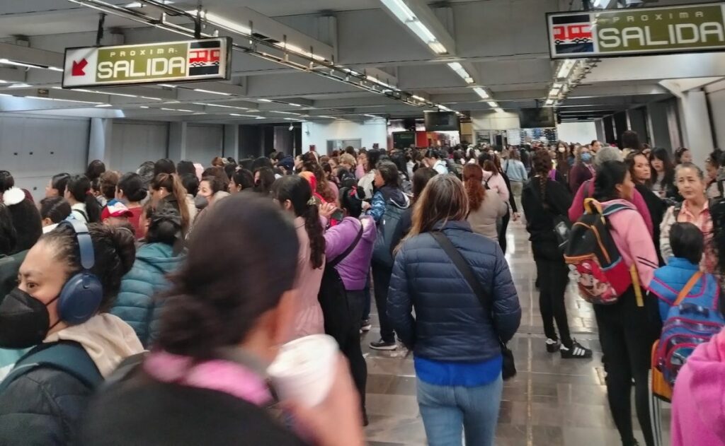Metro CDMX registra avance lento en tres líneas