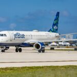 Avión de JetBlue evita colisión con una aeronave militar de EE.UU. cerca de Venezuela