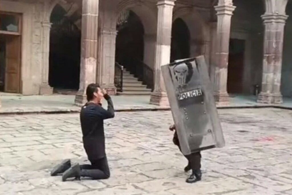 Liberan a Ra&uacute;l Meza, detenido durante las protestas por el asesinato de Carlos Manzo en Michoac&aacute;n