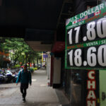 Remesas hacia M&eacute;xico bajar&aacute;n un 5% en 2025 por agresivas pol&iacute;ticas de Trump