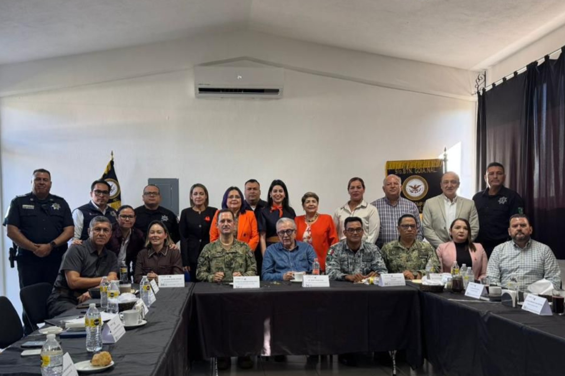Rubén Rocha encabeza Mesa de Construcción de Paz con alcaldes del norte de Sinaloa