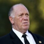 EE.UU. pide a inmigrantes en el país que se “vayan a casa”