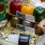 Brujos, duendes y amuletos: la apuesta esotérica para recibir el 2026