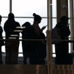 Miles de vuelos cancelados en Estados Unidos por tormentas invernales en temporada navideña