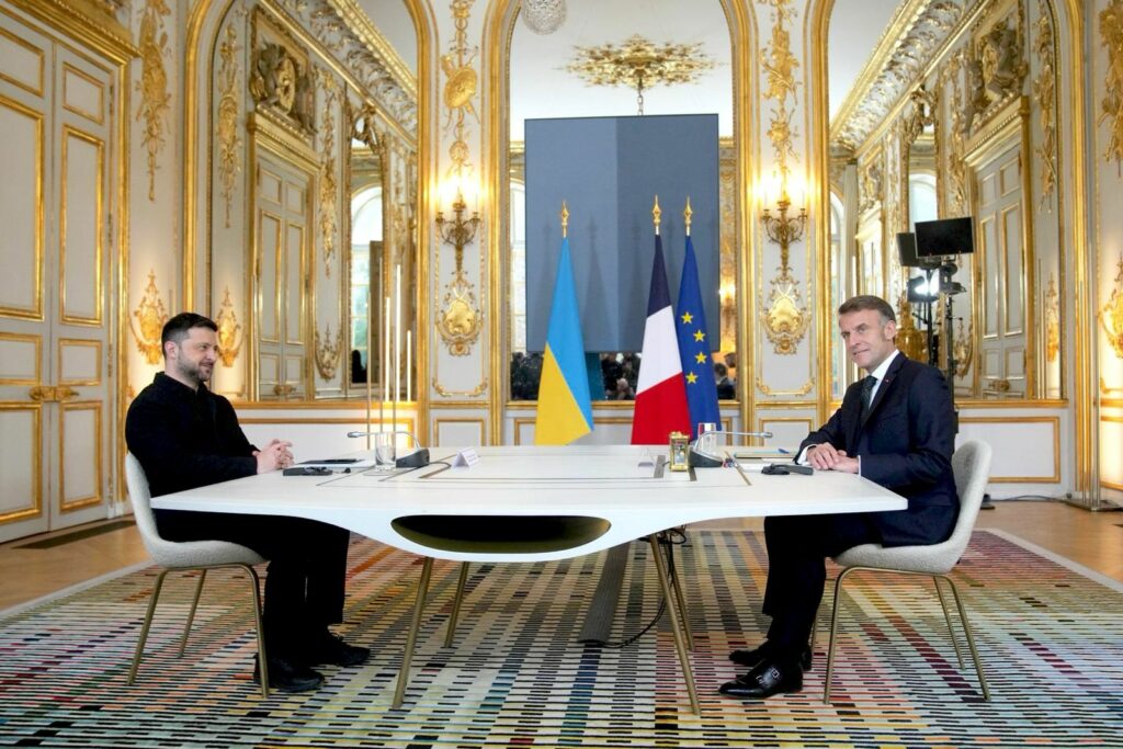 La cobardía republicana - whatsapp-image-2025-12-08-at-25214-pm-1-1024x683