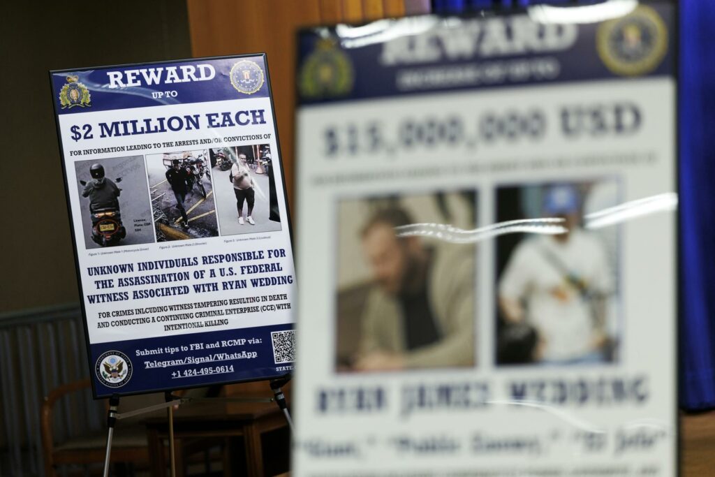 Ryan Wedding se entregó voluntariamente, revela el embajador Ronald Johnson