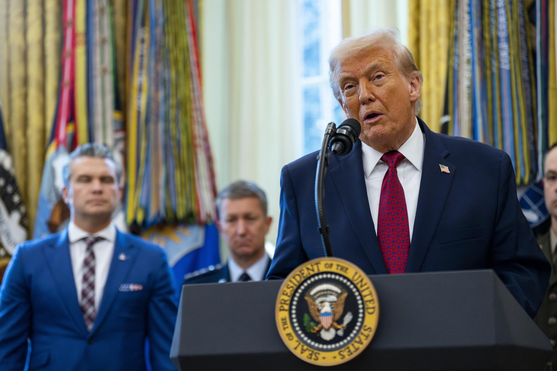 Trump reitera que el Gobierno cubano “está muy cerca” de caer tras captura de Maduro