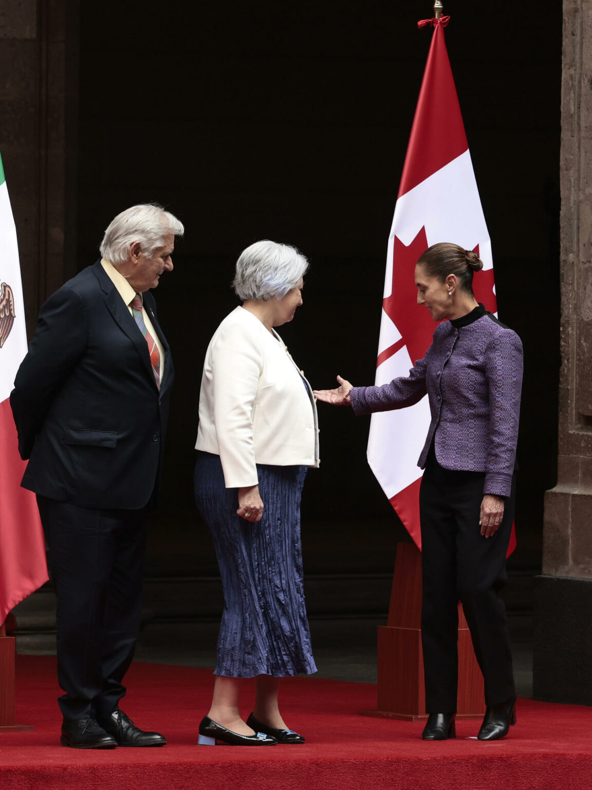 Sheinbaum recibe en Palacio Nacional a la gobernadora general de Canadá ...