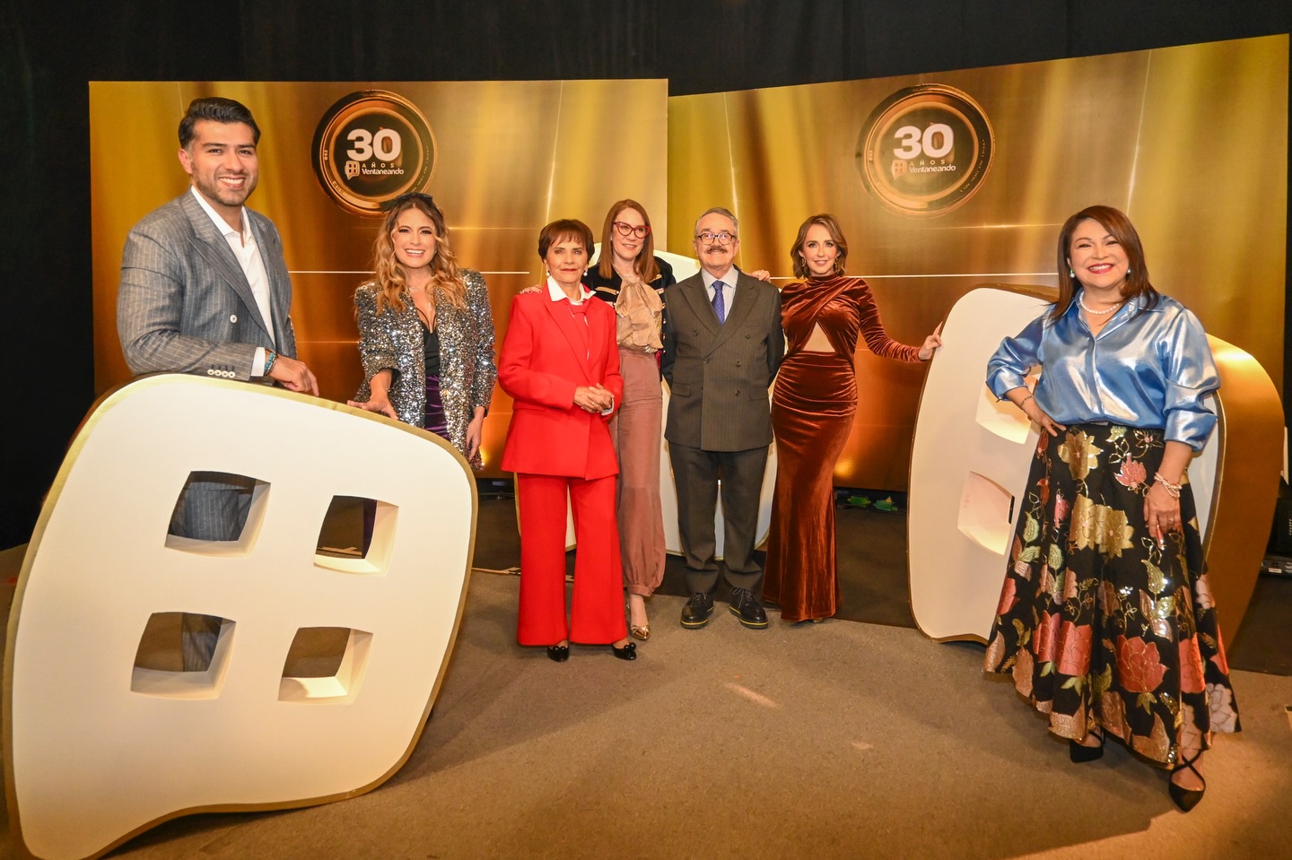 Ventaneando cumple 30 años de transmisiones ininterrumpidas Ventaneando cumple 30 años de transmisiones ininterrumpidas