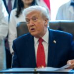 Trump dice que en dos semanas se sabrá si Dinamarca está contenta con plan de Groenlandia