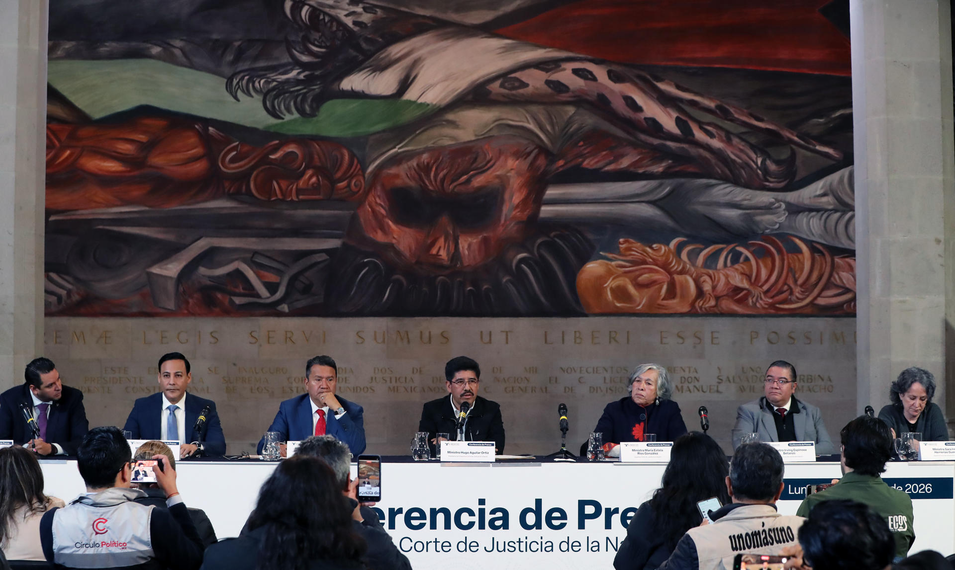 SCJN devolverá camionetas de lujo bajo el principio de “austeridad” SCJN devolverá camionetas de lujo bajo el principio de “austeridad”