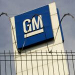 GM anuncia inversión de mil millones de dólares y ratifica su permanencia en México