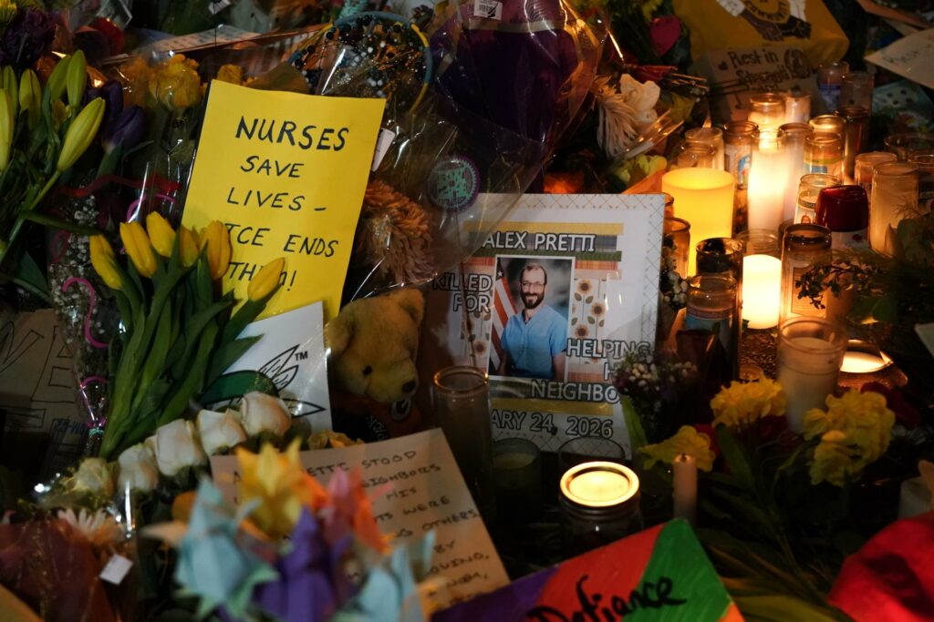 Trump asegura que el enfermero Alex Pretti era un agitador y “quizás un insurgente”