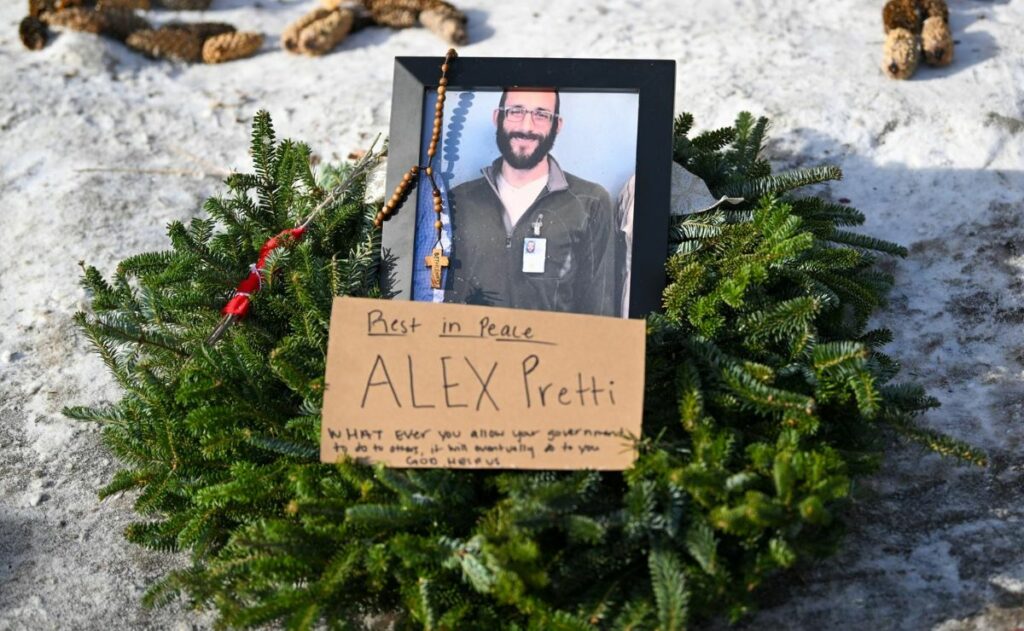 Defensores de armas critican al Gobierno de Trump tras muerte de Alex Pretti
