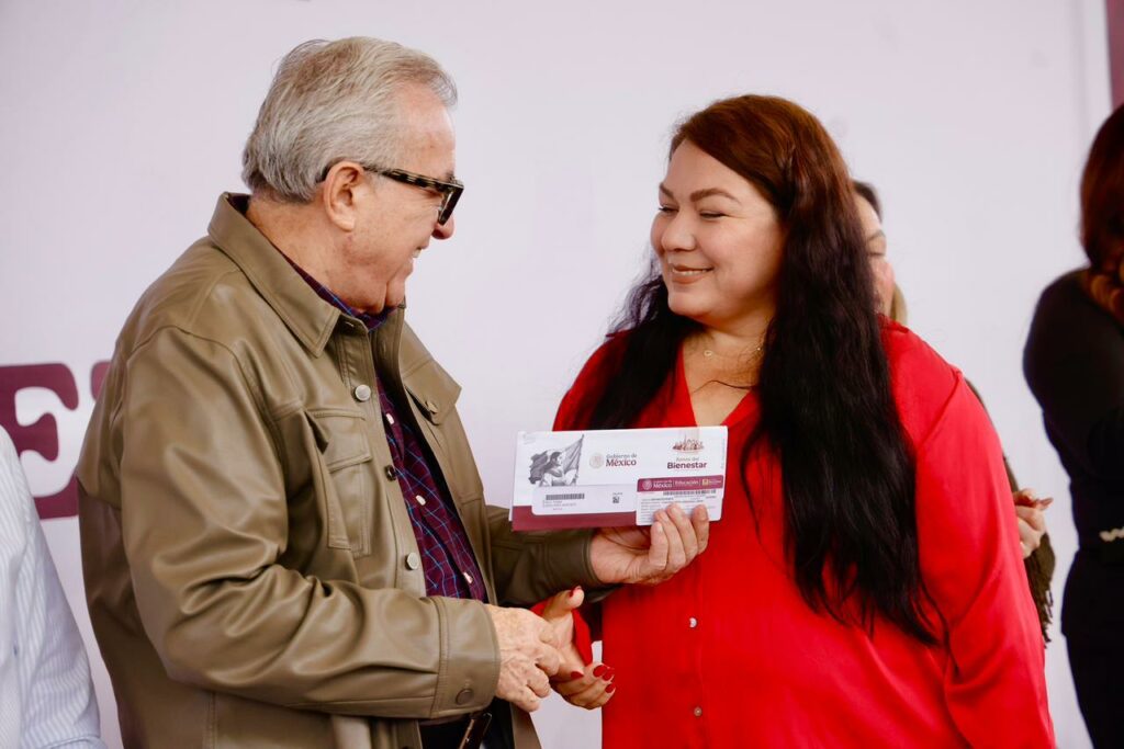 Arranca en Sinaloa la entrega de la Beca Rita Cetina para estudiantes de secundaria - arranca-en-sinaloa-la-entrega-de-la-beca-rita-cetina-para-estudiantes-de-secundaria-1024x683