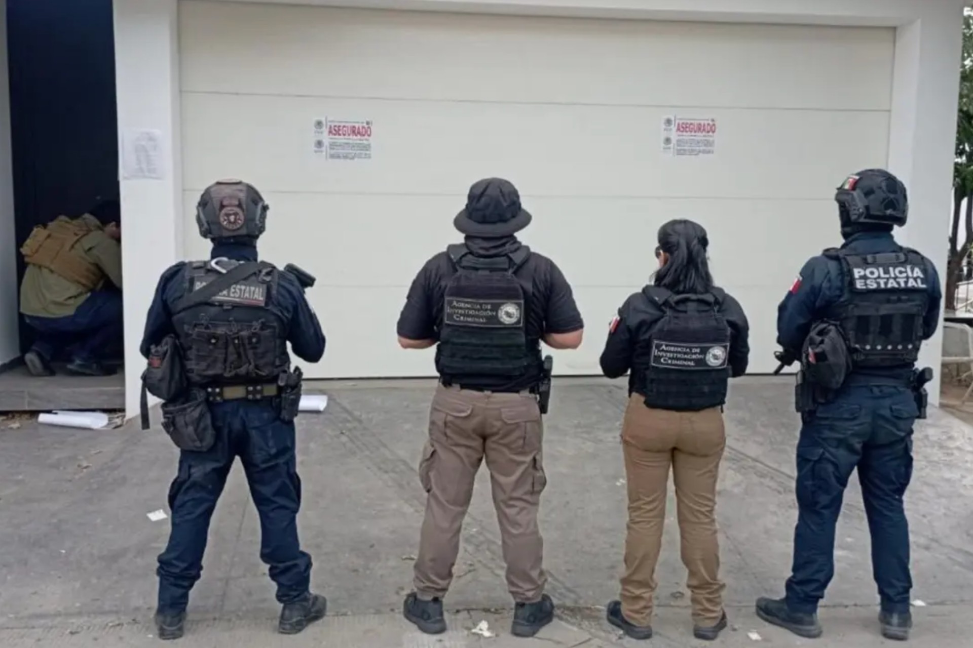 Aseguran arsenal en Culiacán, Sinaloa; localizan un fusil Barrett