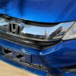 Video: Revelan momento en que auto embiste a motociclista y lo arrastra por calles de Iztapalapa