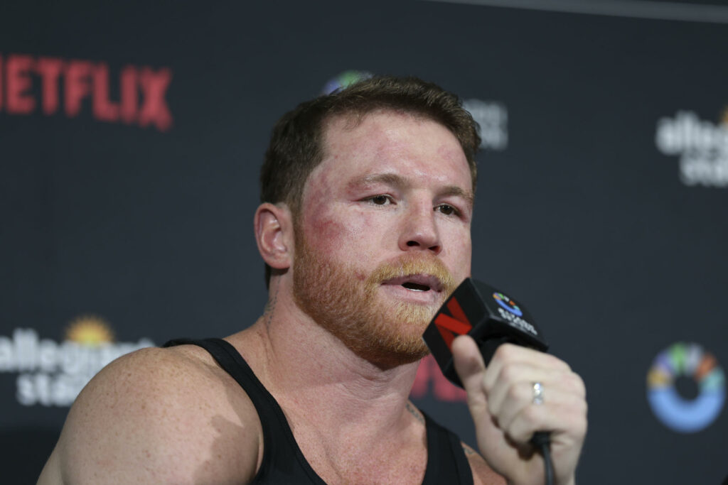 El ‘Canelo’ Álvarez reaparecerá en septiembre, ante un rival por definir