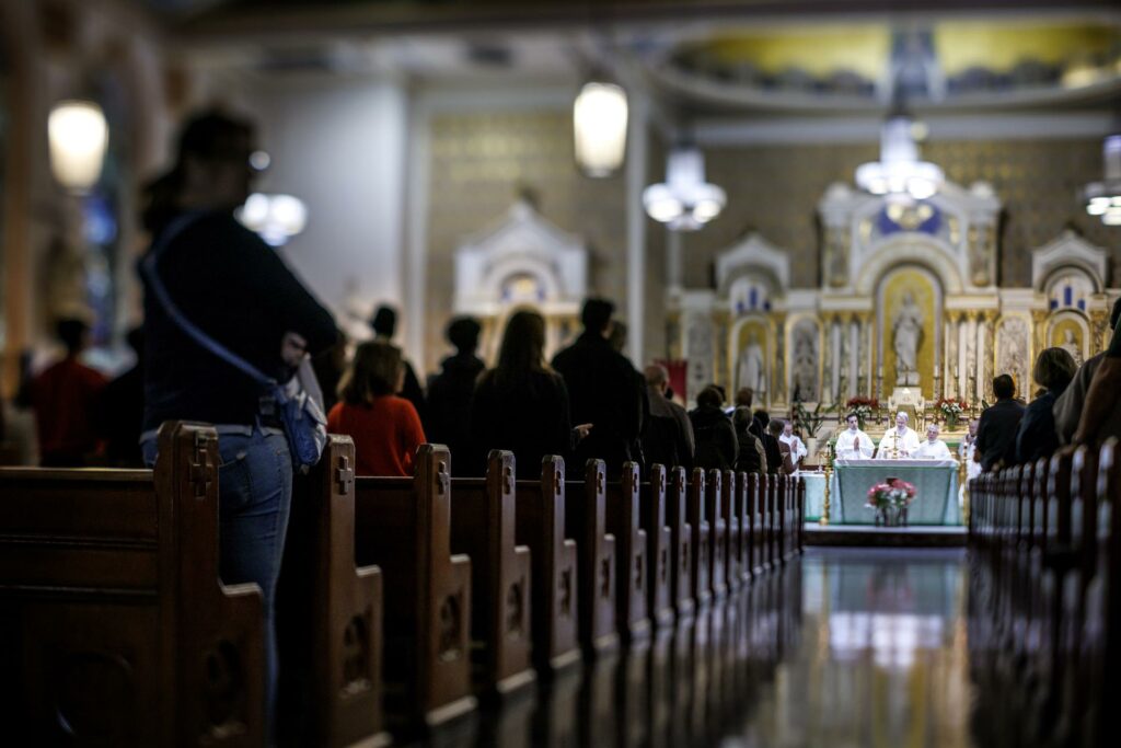 Líderes religiosos alzan la voz en Miami ante la "crueldad" y muertes por ICE en EE.UU. - be09467d15f6c239396fa47edd2f1a267fd14d2ew-1024x683