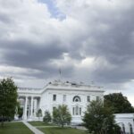 EE.UU. prohibirá que su ayuda exterior se use para financiar el aborto y la diversidad