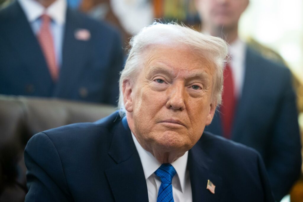 Trump advierte que la flota que se dirige a Irán es "incluso mayor" que la de Venezuela - ca444678ae9c6d5e46f115d03d14e1f1116b3e90w-1024x683