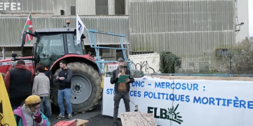 Agricultores franceses mantienen presión contra Mercosur con bloqueos en puertos y rutas Agricultores franceses mantienen presión contra Mercosur con bloqueos en puertos y rutas