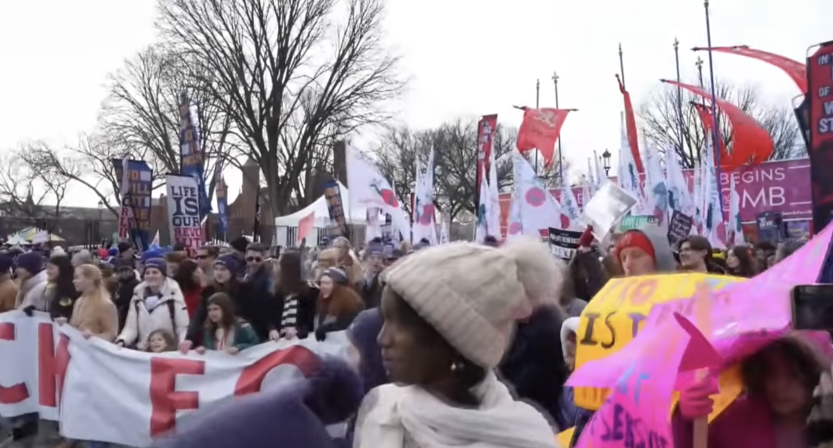 Marcha contra el aborto en Washington recibe el apoyo de Donald Trump y recuerda a Charlie Kirk
