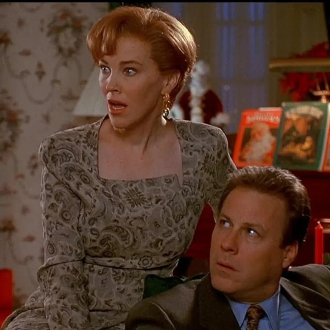 Murió la actriz Catherine O'Hara, madre de Kevin en 'Mi pobre angelito' - catherine-ohara-como-kate-mccallister-en-mi-pobre-angelito