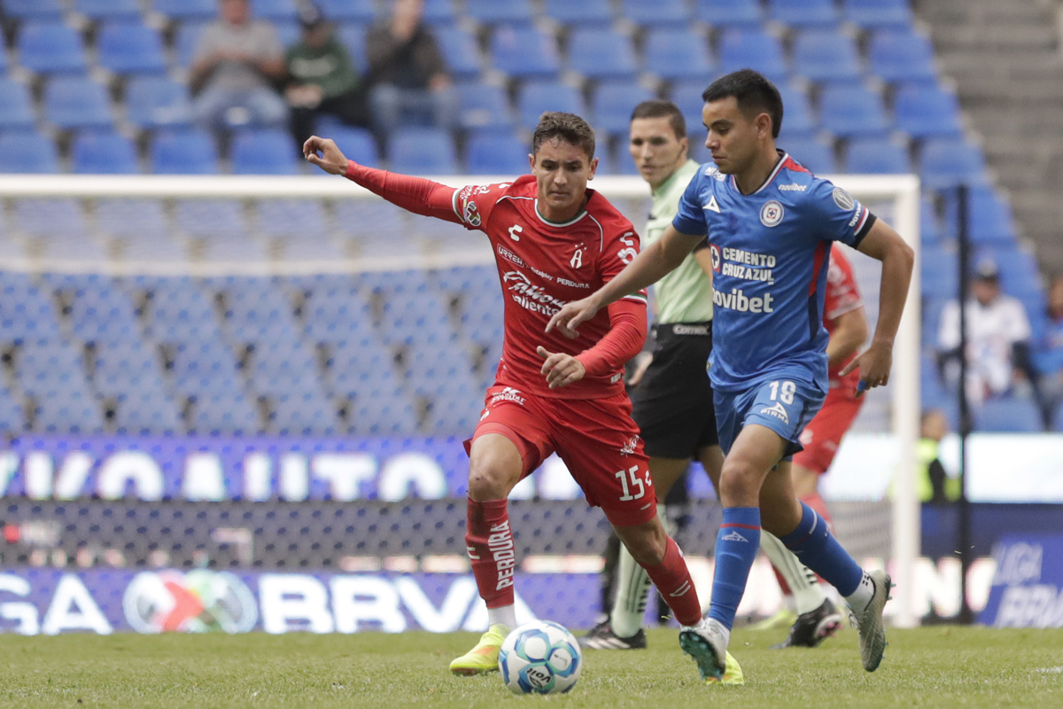 Cruz Azul logra su primer triunfo en el Clausura