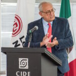 Rechaza Romero Tellaeche dejar su cargo como director del CIDE